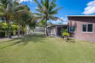 12930 SW 190th St, Miami, FL 33177 - Photo 32