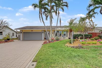 2694 SW 14th Dr, Deerfield Beach, FL 33442 - Photo 2