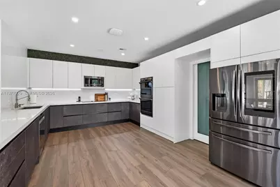 3560 Paddock Rd, Weston, FL 33331 - Photo 26