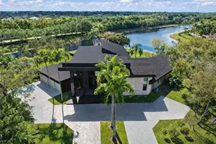 3560 Paddock Rd, Weston, FL 33331 - Photo 2