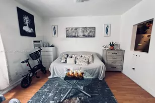 820 Euclid Ave, Miami Beach, FL 33139 - Photo 14