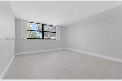 16200 Golf Club Rd #102, Weston, FL 33326 - Photo 16