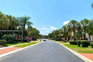 15627 SW 16th Ct, Pembroke Pines, FL 33027 - Photo 30