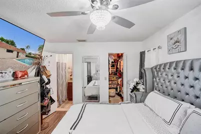 871 NE 207 Ln #203-15, Miami, FL 33179 - Photo 24