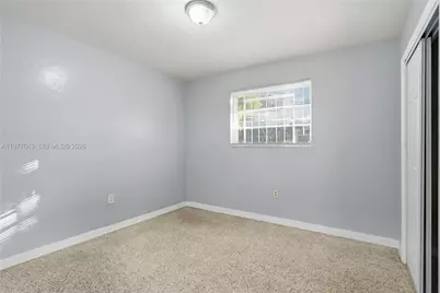 901 NW 55th St #901, Miami, FL 33127 - Photo 6