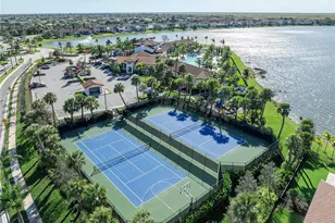 8950 W Parkland Bay Trl, Parkland, FL 33076 - Photo 46