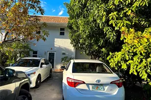 11219 SW 33 Rd Circle Pl 11219 SW 33 Rd Cir Pl, Miami, FL 33165 - Photo 16