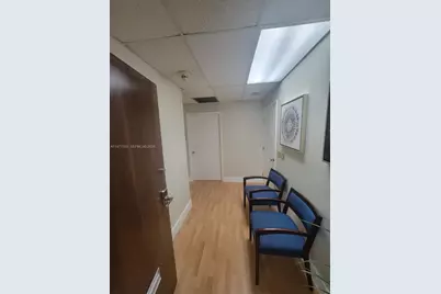 1601 N Palm Avenue #300-C, Pembroke Pines, FL 33026 - Photo 2