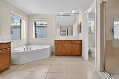 19151 N Hibiscus St, Weston, FL 33332 - Photo 50