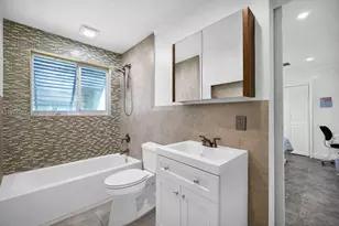 7700 SW 139th Ter, Palmetto Bay, FL 33158 - Photo 22