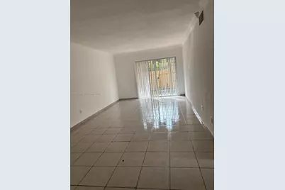 940 NE 170th St #120, North Miami Beach, FL 33162 - Photo 8