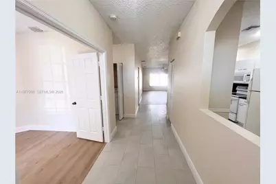 4259 SW 10th Ct, Deerfield Beach, FL 33442 - Photo 4