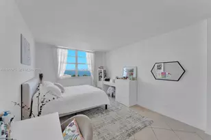 1455 N Treasure Dr, North Bay Village, FL 33141 - Photo 8