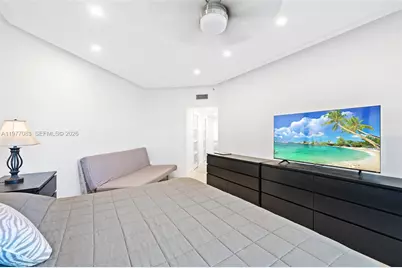 16485 Collins Ave #232, Sunny Isles Beach, FL 33160 - Photo 18