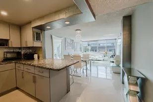 8000 Harding Ave, Miami Beach, FL 33141 - Photo 2