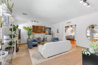 1028 NE 84th St, Miami, FL 33138 - Photo 8