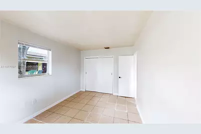 2760 NW 58th St, Miami, FL 33142 - Photo 24