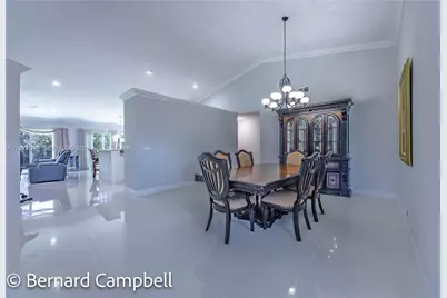 1210 NW 193rd Ave, Pembroke Pines, FL 33029 - Photo 12