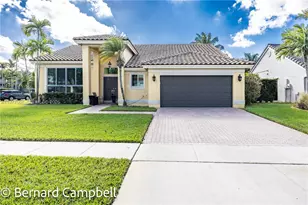 1210 NW 193rd Ave, Pembroke Pines, FL 33029 - Photo 2