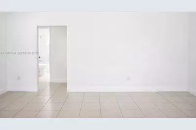 16851 NE 21st Ave #14, North Miami Beach, FL 33162 - Photo 10