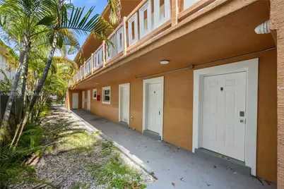 608 SW 16th Ave #1-4, Fort Lauderdale, FL 33312 - Photo 6