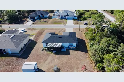 2616 27th St W, Other City - In The State Of Florida, FL 33971 - Photo 48