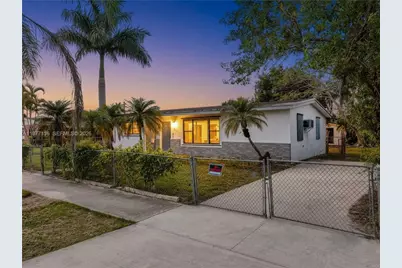 1610 NW 9th Ct, Homestead, FL 33030 - Photo 2