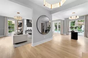 2887 Pine Tree Dr, Miami Beach, FL 33140 - Photo 10