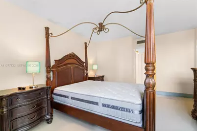 3401 N Country Club Dr #510, Aventura, FL 33180 - Photo 8