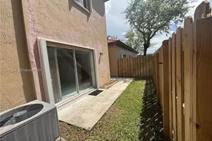 16134 Emerald Cove Rd, Weston, FL 33331 - Photo 14