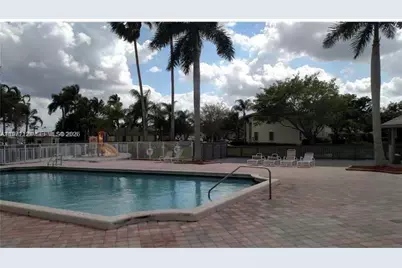 16134 Emerald Cove Rd #16134, Weston, FL 33331 - Photo 14