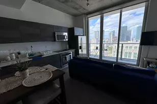 151 SE 1st St, Miami, FL 33131 - Photo 8