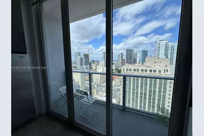 151 SE 1st St #2406, Miami, FL 33131 - Photo 6