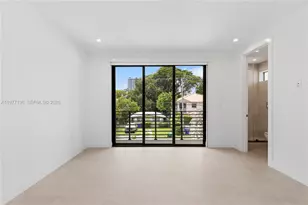 3047 Elizabeth St, Miami, FL 33133 - Photo 36