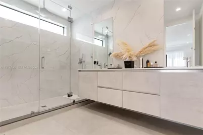 3047 Elizabeth St #3047, Miami, FL 33133 - Photo 32