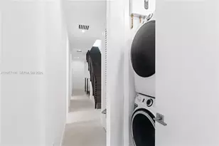 3047 Elizabeth St, Miami, FL 33133 - Photo 34