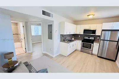 1737 NW 3rd Ave #2, Miami, FL 33136 - Photo 4