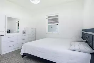 1455 NE 180th St, North Miami Beach, FL 33162 - Photo 24