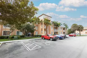 6976 SW 39th St, Davie, FL 33314 - Photo 22