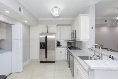 6976 SW 39th St #G204, Davie, FL 33314 - Photo 1