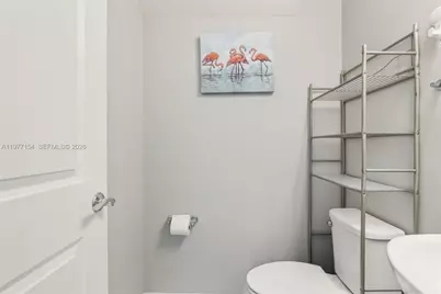 1402 Myrtle Oak Ter, Hollywood, FL 33021 - Photo 18