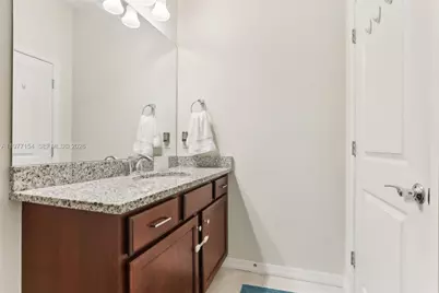 1402 Myrtle Oak Ter, Hollywood, FL 33021 - Photo 38