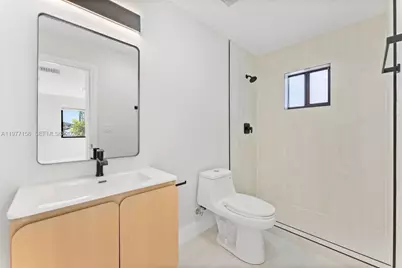 1171 NW 66th St, Miami, FL 33150 - Photo 20