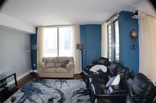 31 SE 6th St, Miami, FL 33131 - Photo 24