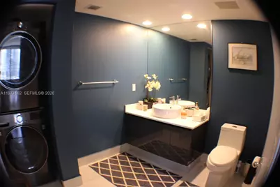 31 SE 6th St #1801, Miami, FL 33131 - Photo 26