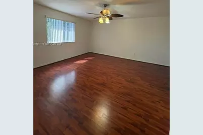 7664 NW 182nd Ter #105, Hialeah, FL 33015 - Photo 32