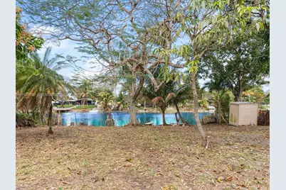 4331 SW 31st Dr, West Park, FL 33023 - Photo 26