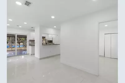 4331 SW 31st Dr, West Park, FL 33023 - Photo 10