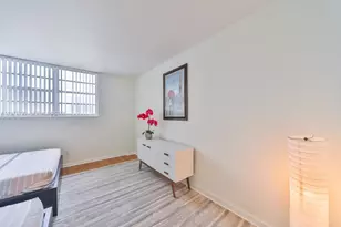 19370 Collins Ave, Sunny Isles Beach, FL 33160 - Photo 2