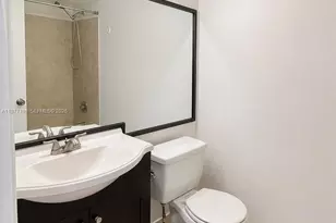 11216 SW 12th St, Pembroke Pines, FL 33025 - Photo 12